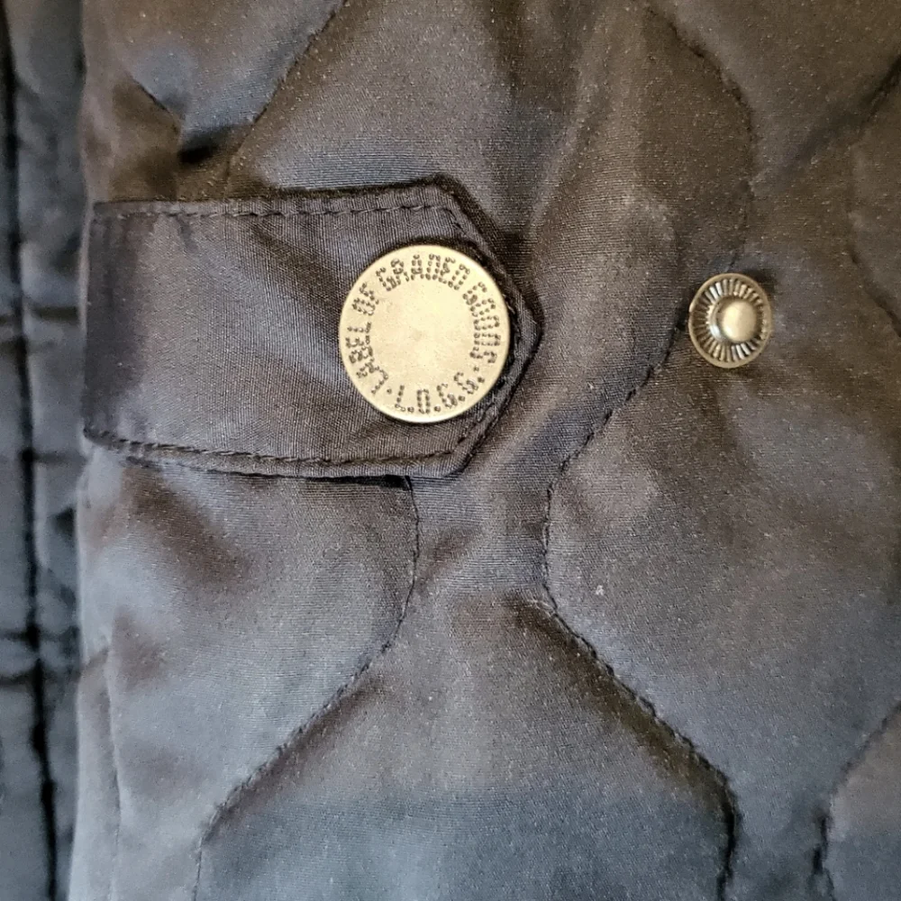 LOGG - Picture 7 of 8